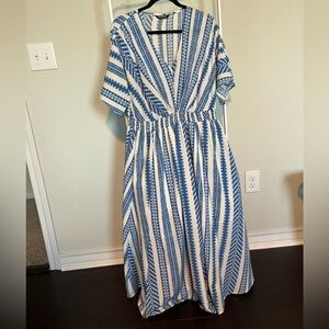 Solid Geometric Dolman Sleeve Pocket Shirred Split Hem Dress w/ pockets